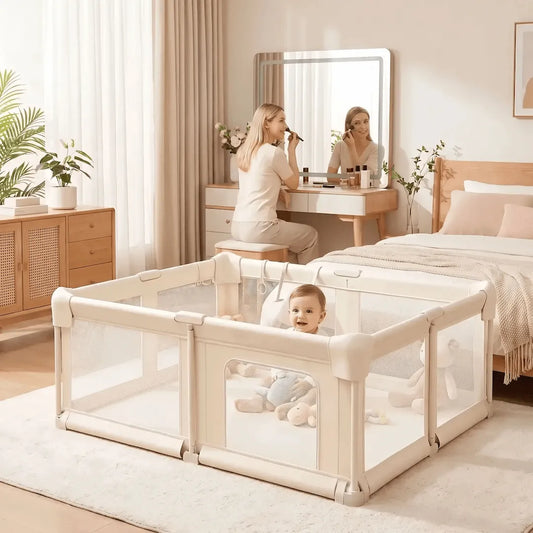 parc pliable pour bébé maman se maquille